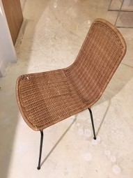 chaise tressée rotin fin 1950